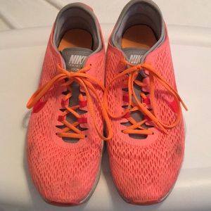 Nike zoom fit training shoes